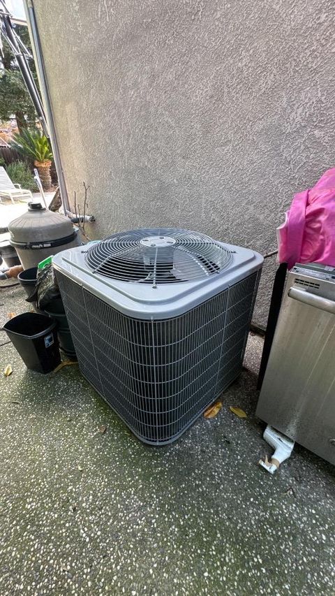 Tiny photo for 8649 Red Clover Way, Elk Grove, CA 95624 (MLS # ML82041803)