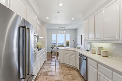 Tiny photo for 121 Cliff Swallow Court, BRISBANE, CA 94005 (MLS # ML82025168)