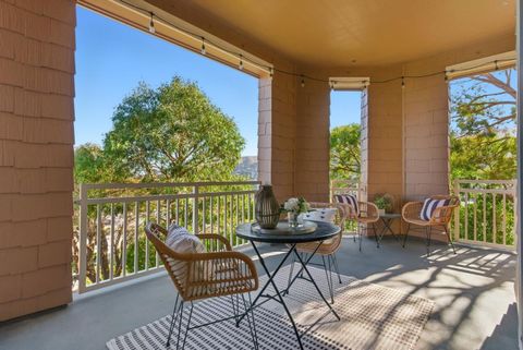 Tiny photo for 121 Cliff Swallow Court, BRISBANE, CA 94005 (MLS # ML82025168)
