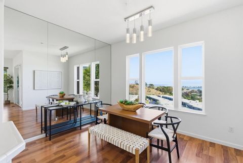 Tiny photo for 121 Cliff Swallow Court, BRISBANE, CA 94005 (MLS # ML82025168)