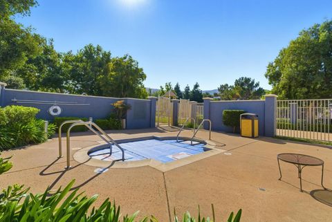 Tiny photo for 121 Cliff Swallow Court, BRISBANE, CA 94005 (MLS # ML82025168)
