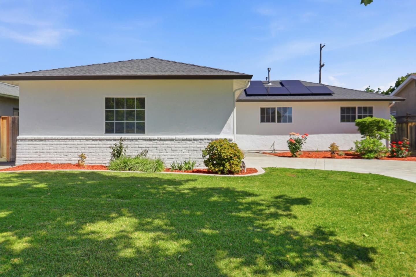 939 Kingfisher Drive