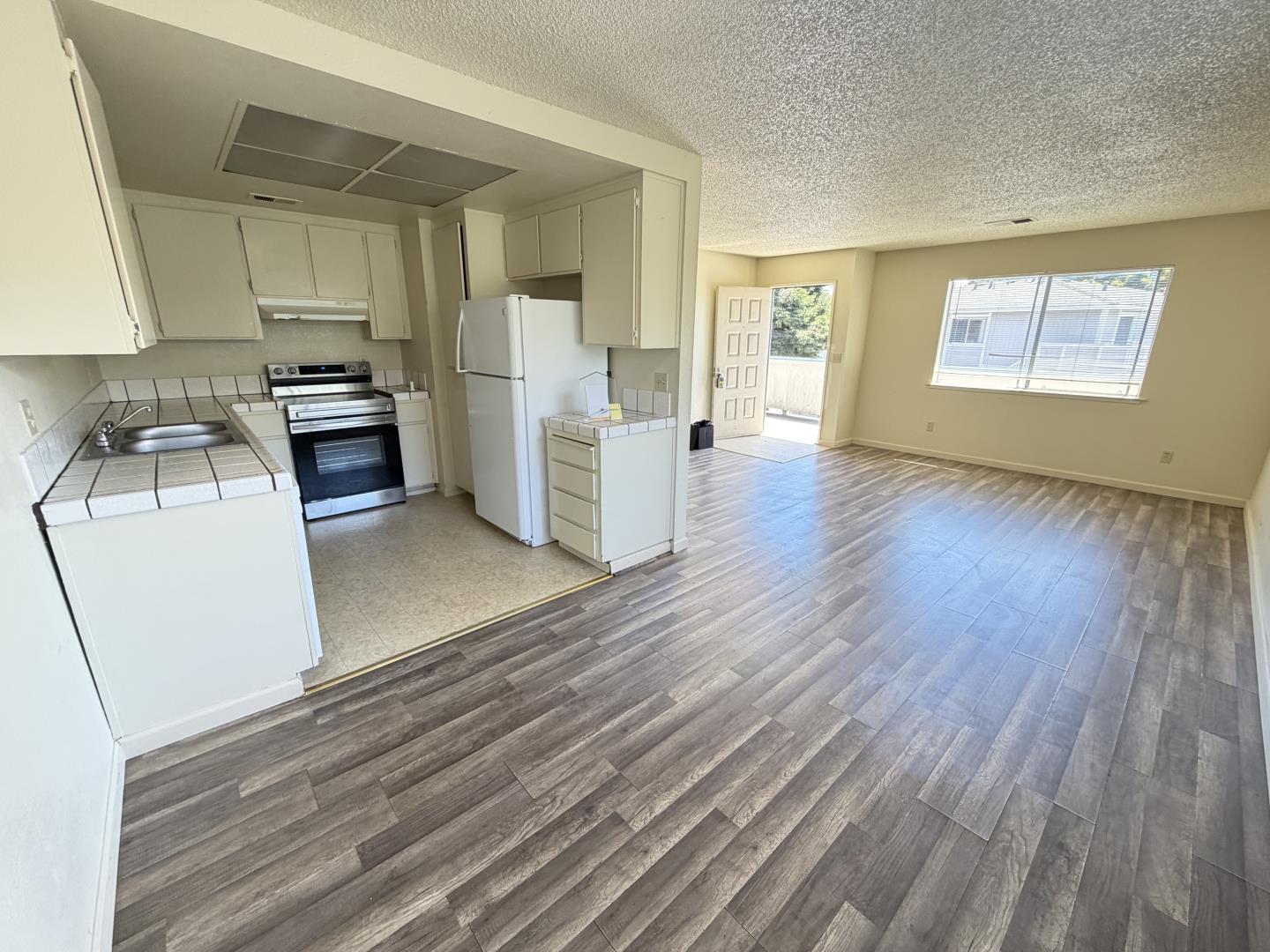 1791 Cherokee Dr 4