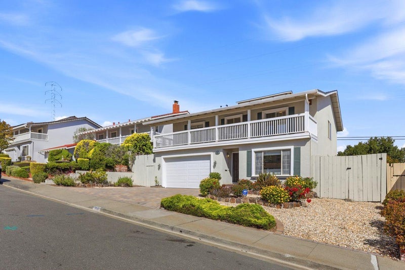 938 Springfield Drive