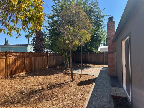 Tiny photo for 848 Del Norte Drive, LIVERMORE, CA 94551 (MLS # ML82021829)