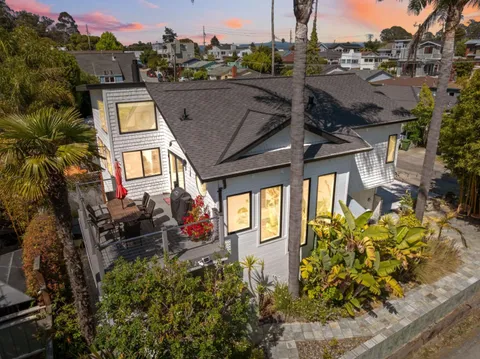 417 Alta Loma Lane, Santa Cruz, CA 95062 - #: ML82046017