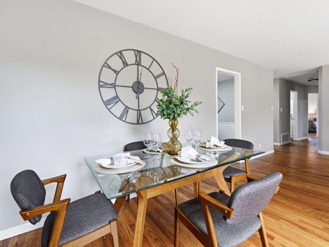 Tiny photo for 1326 Don Kirk Street, LOS ALTOS, CA 94024 (MLS # ML82035697)