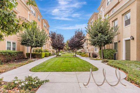 Tiny photo for 1855 Trento Loop, MILPITAS, CA 95035 (MLS # ML82034715)