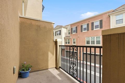 Tiny photo for 1855 Trento Loop, MILPITAS, CA 95035 (MLS # ML82034715)