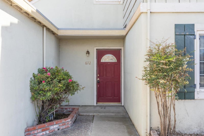 672 Alvarado Court