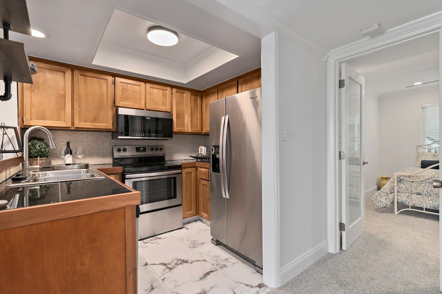 2209 Summereve Court