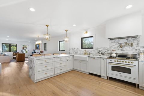 Tiny photo for 203 Santa Clara Avenue, Redwood City, CA 94061 (MLS # ML82027317)