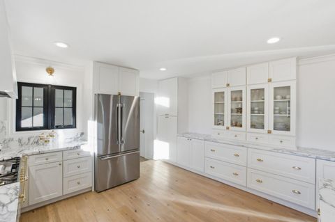 Tiny photo for 203 Santa Clara Avenue, Redwood City, CA 94061 (MLS # ML82027317)