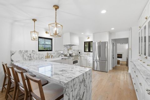 Tiny photo for 203 Santa Clara Avenue, Redwood City, CA 94061 (MLS # ML82027317)