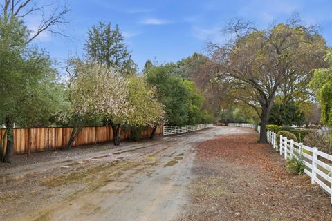 Tiny photo for 14660 Gallant Fox Way, MORGAN HILL, CA 95037 (MLS # ML82035185)