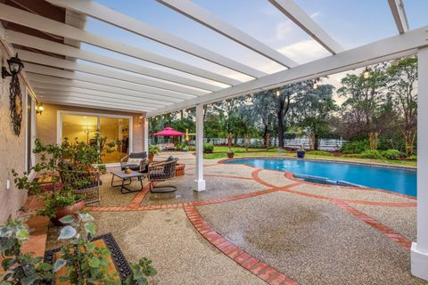 Tiny photo for 14660 Gallant Fox Way, MORGAN HILL, CA 95037 (MLS # ML82035185)