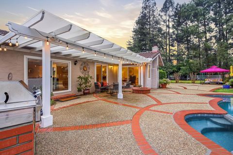 Tiny photo for 14660 Gallant Fox Way, MORGAN HILL, CA 95037 (MLS # ML82035185)