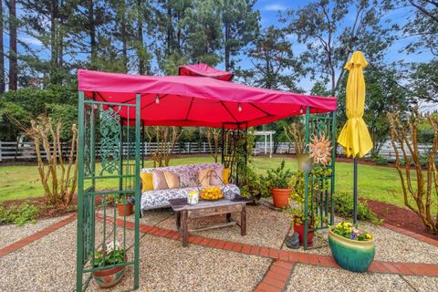 Tiny photo for 14660 Gallant Fox Way, MORGAN HILL, CA 95037 (MLS # ML82035185)