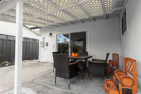 Tiny photo for 2786 Plumas Drive, San Jose, CA 95121 (MLS # ML82029753)