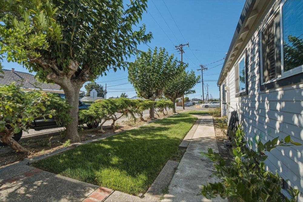 311 Santa Ana Road