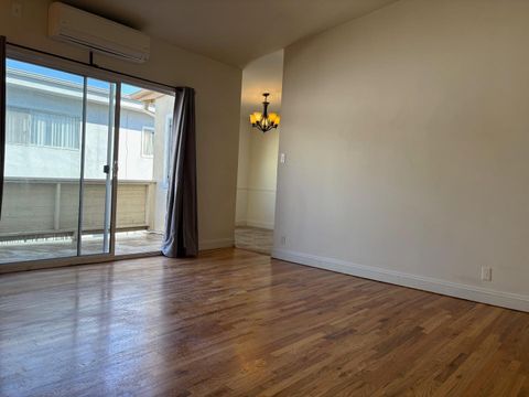 Tiny photo for 11719 Mayfield Avenue #6, LOS ANGELES, CA 90049 (MLS # ML82028407)