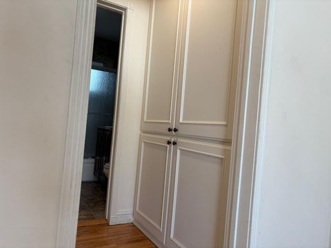 Tiny photo for 11719 Mayfield Avenue #6, LOS ANGELES, CA 90049 (MLS # ML82028407)