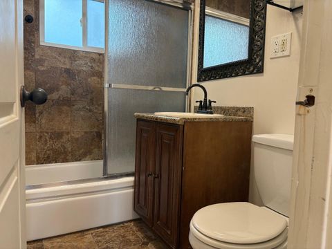 Tiny photo for 11719 Mayfield Avenue #6, LOS ANGELES, CA 90049 (MLS # ML82028407)