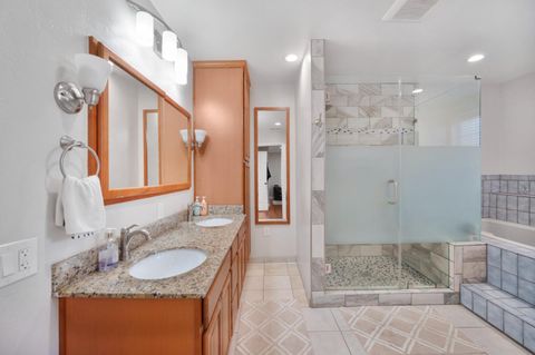 Tiny photo for 732 4th Avenue, REDWOOD CITY, CA 94063 (MLS # ML82037165)