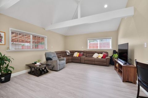 Tiny photo for 732 4th Avenue, REDWOOD CITY, CA 94063 (MLS # ML82037165)