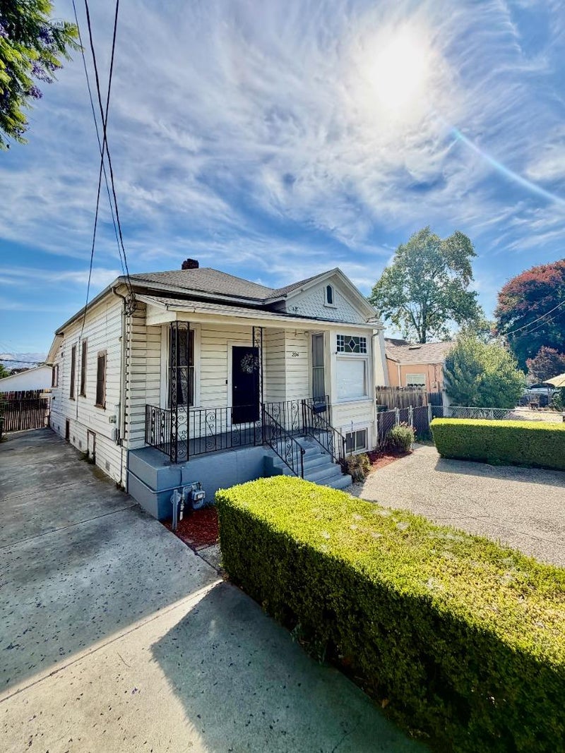 204 N 24th Street