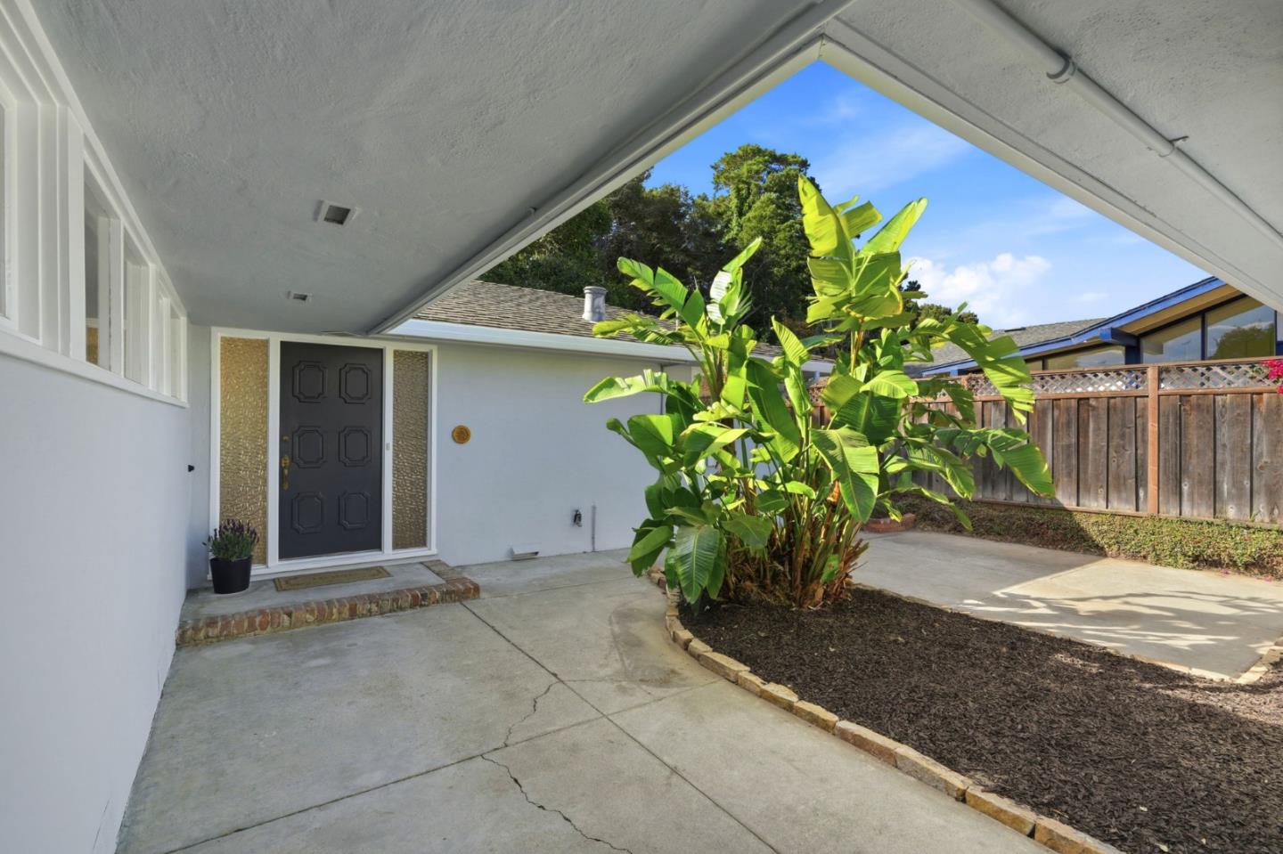 535 West Hillsdale Boulevard