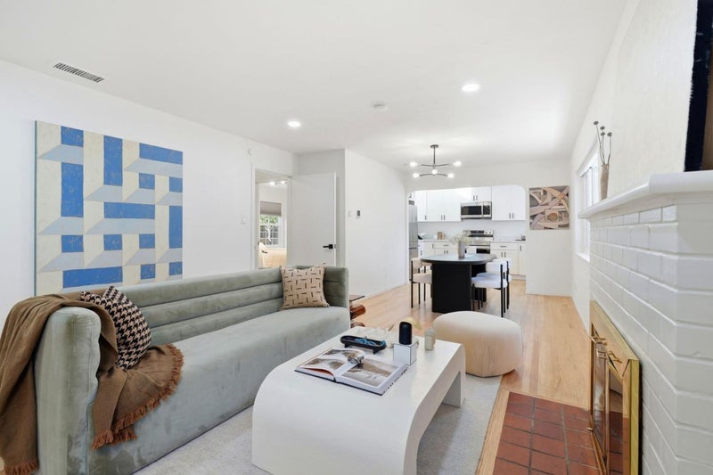 1102-1104 Palm Avenue