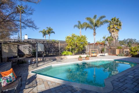 Photo of 6139 Meridian (quiet side) Avenue, SAN JOSE, CA 95120 (MLS # ML82033192)