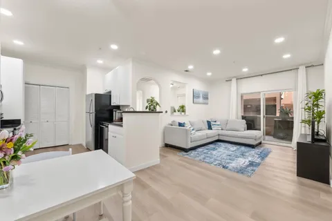 801 S Winchester Boulevard Unit 4113, San Jose, CA 95128 - #: ML81995520