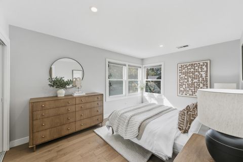 Tiny photo for 848 15th Avenue, MENLO PARK, CA 94025 (MLS # ML82024595)