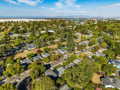 Tiny photo for 848 15th Avenue, MENLO PARK, CA 94025 (MLS # ML82024595)