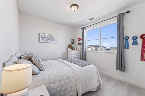 Tiny photo for 585 Santa Lucia Way, MARINA, CA 93933 (MLS # ML82029271)