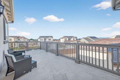 Tiny photo for 585 Santa Lucia Way, MARINA, CA 93933 (MLS # ML82029271)