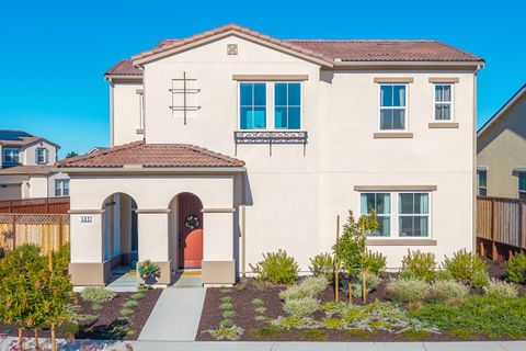 Tiny photo for 585 Santa Lucia Way, MARINA, CA 93933 (MLS # ML82029271)