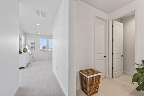 Tiny photo for 585 Santa Lucia Way, MARINA, CA 93933 (MLS # ML82029271)