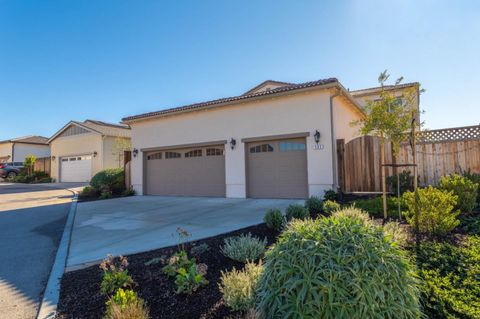Tiny photo for 585 Santa Lucia Way, MARINA, CA 93933 (MLS # ML82029271)