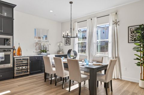 Tiny photo for 585 Santa Lucia Way, MARINA, CA 93933 (MLS # ML82029271)