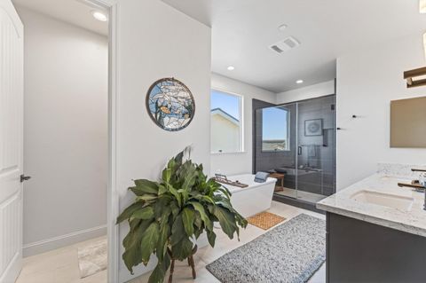 Tiny photo for 585 Santa Lucia Way, MARINA, CA 93933 (MLS # ML82029271)