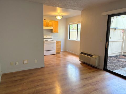 Tiny photo for 934 Kiely Boulevard #B, SANTA CLARA, CA 95051 (MLS # ML82027023)
