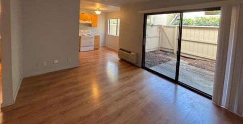 Tiny photo for 934 Kiely Boulevard #B, SANTA CLARA, CA 95051 (MLS # ML82027023)