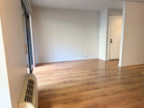 Tiny photo for 934 Kiely Boulevard #B, SANTA CLARA, CA 95051 (MLS # ML82027023)