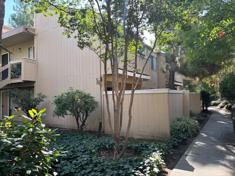 934 Kiely Boulevard Unit B, Santa Clara, CA 95051 - #: ML82027023