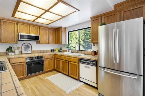 Tiny photo for 105 Sea Terrace Way, APTOS, CA 95003 (MLS # ML82028238)