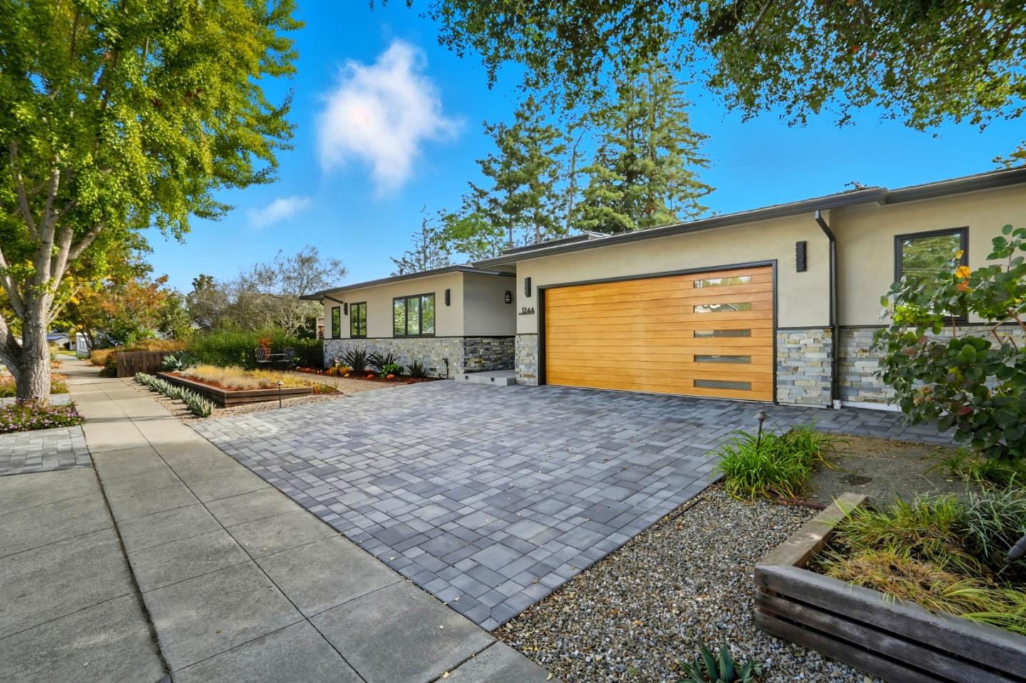 1244 Elderberry Drive