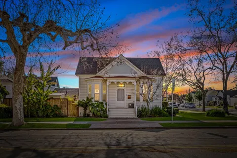 194 4th Street, Gilroy, CA 95020 - #: ML82019293